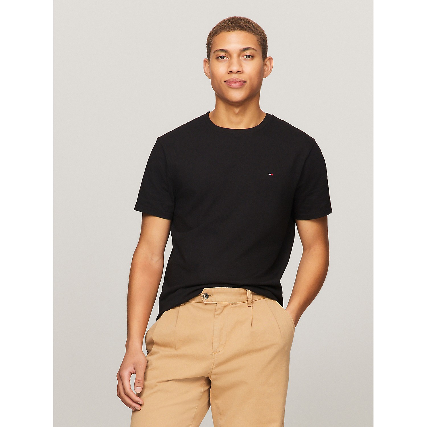 TOMMY HILFIGER Everyday Solid T-Shirt
